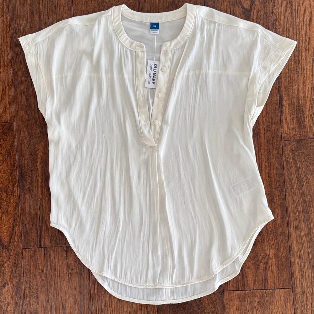 Old Navy Dolman Sleeve Satin Popover Shirt NWT